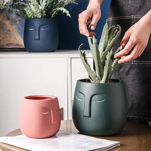 Ceramic Face Living Room Vase Rieworkes