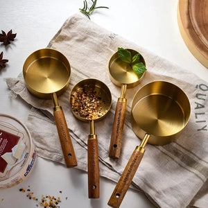 Wooden Handle Stainless Steel Measuring Cups Set Rieworkes