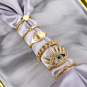 Bohemian Chain Rings Rieworkes
