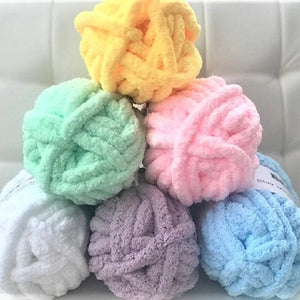 Chunky Knitted Blanket Rieworkes