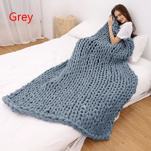 Chunky Knitted Blanket Rieworkes