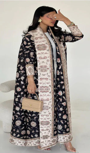 Pleated Print Plus Robe Mimarta