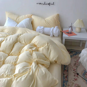 Light Yellow Soft Quilted Bed Sheet Rieworkes