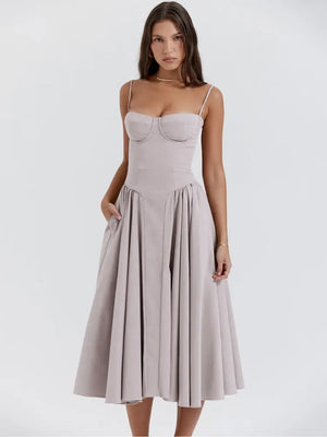 Elegant Spaghetti Strap Midi Rieworkes