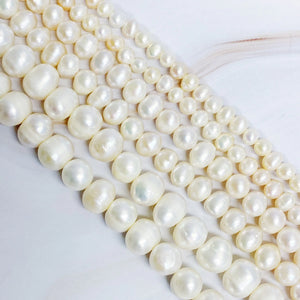 Clover Clasp Genuine Pearl Necklace Rieworkes
