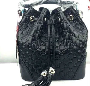 Vintage Leather Bucket Bag for Women - Versatile Design Rieworkes
