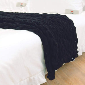 Chunky Knitted Blanket Rieworkes