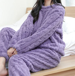 Winter Coral Velvet Pajama Set Mimarta