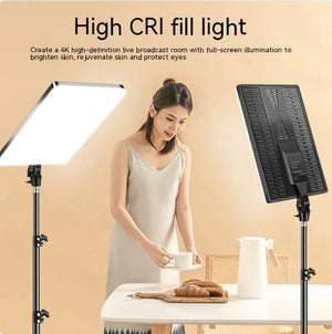 BrightView Selfie Light with Large Display Rieworkes
