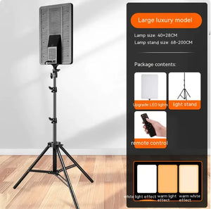 BrightView Selfie Light with Large Display Rieworkes