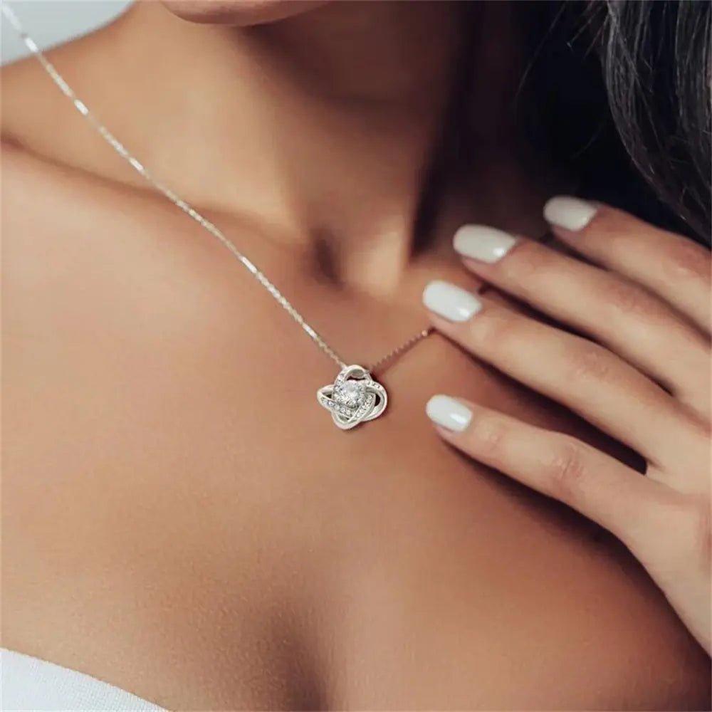 Vintage Zircon Women Necklace Rieworkes