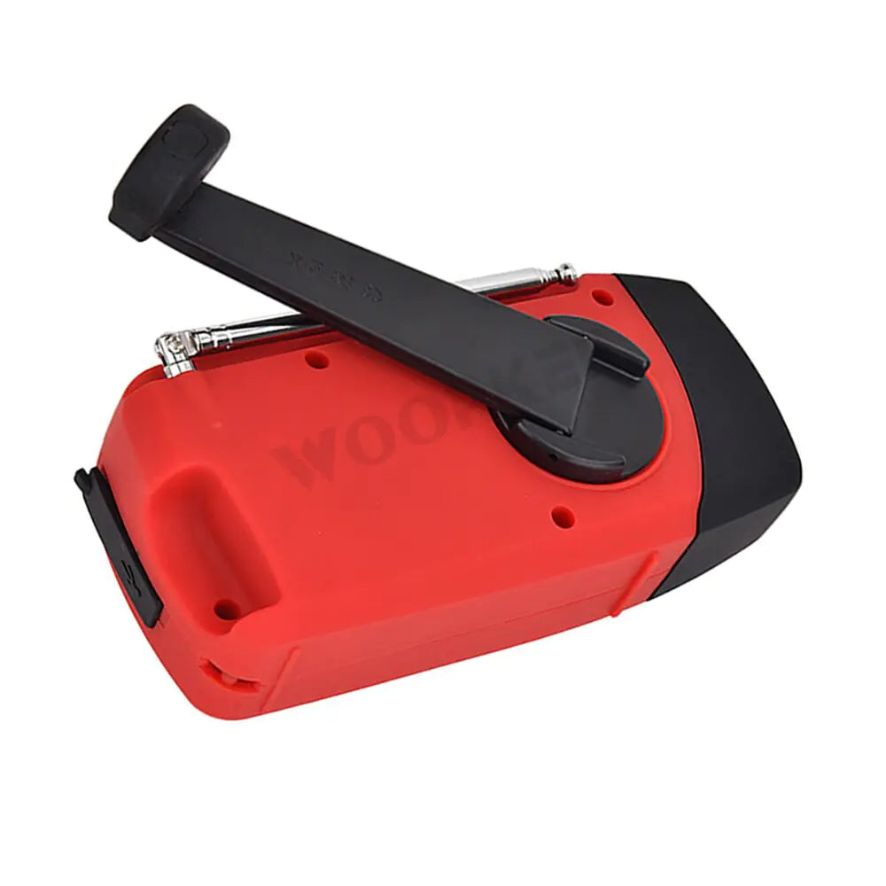 Versatile Emergency Radio with Powerful Flashlight Rieworkes