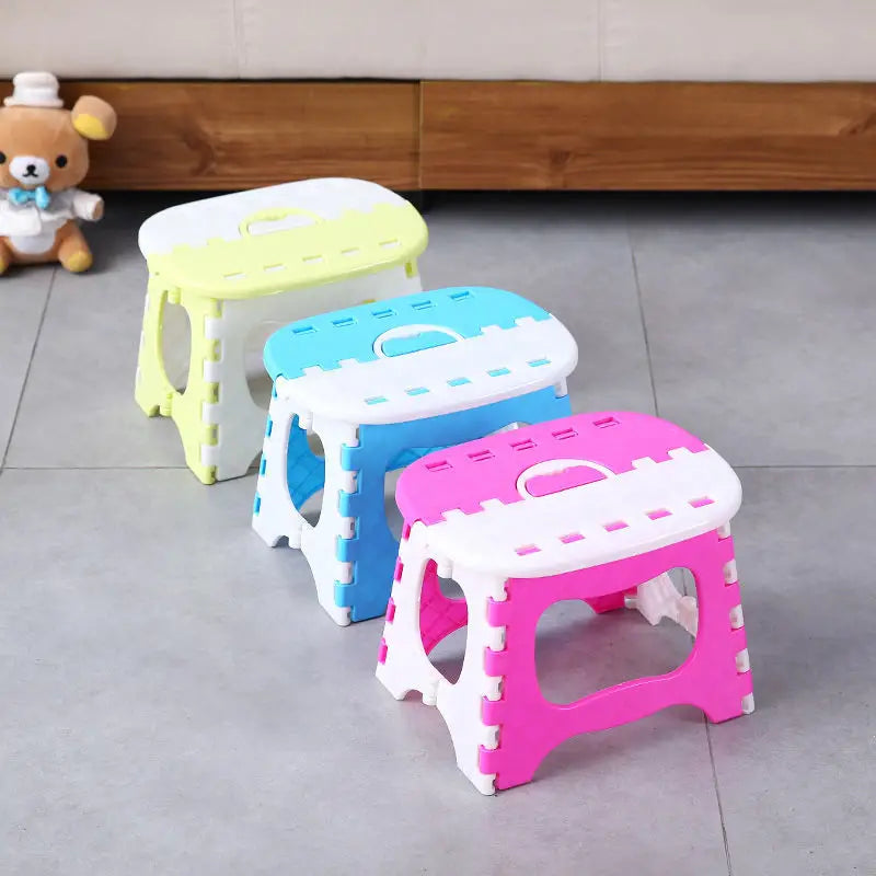 Portable Folding Stool for Children - Lightweight Design Mimarta