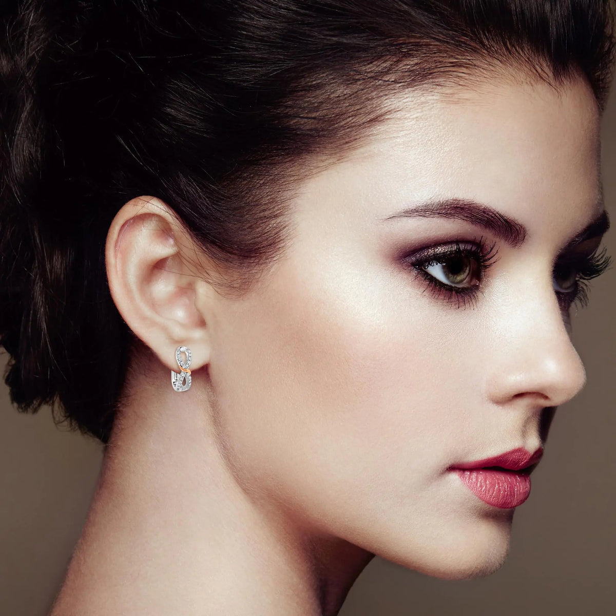 10K White and Rose Gold 1/3 Cttw Diamond Infinite and Ribbon Hoop Earrings (H - I Color, I1 - I2 Clarity) - Rieworkes