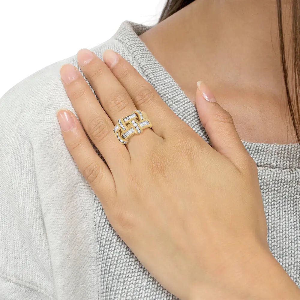 14K Yellow Gold 1 5/8 Cttw Round and Baguette Diamond Lattice Grid Design Ring Band (H - I Color, VS2 - SI1 Clarity) - Ring Size 6 - Rieworkes