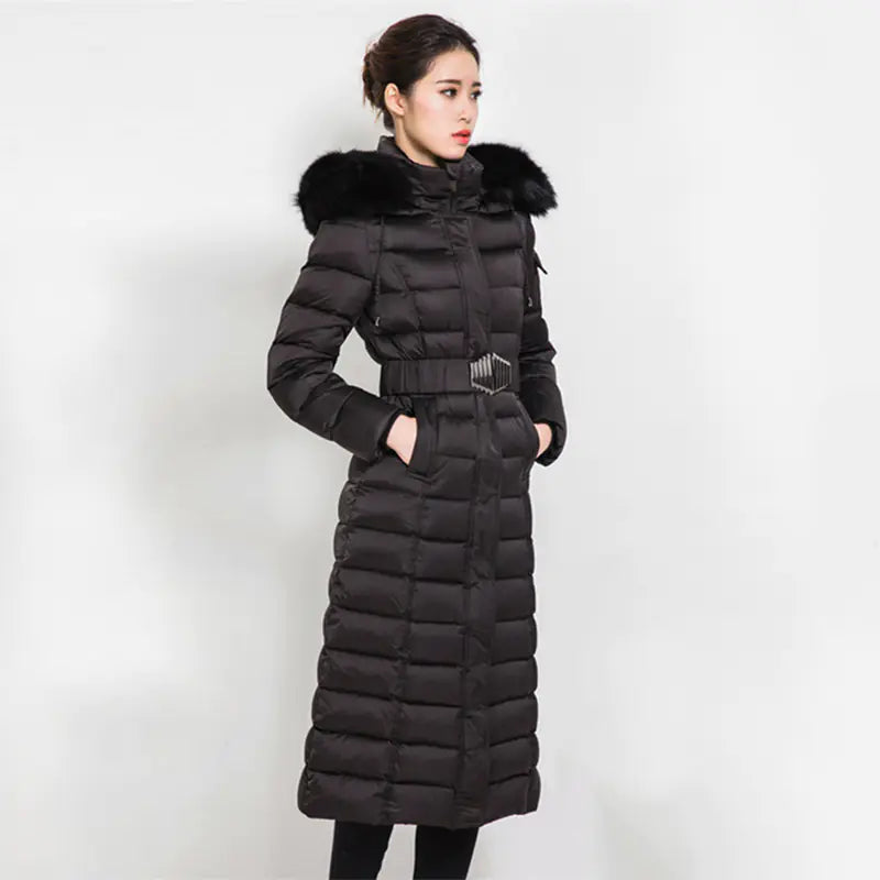 Luxury Women's Winter Coat with Fox Fur Collar Mimarta