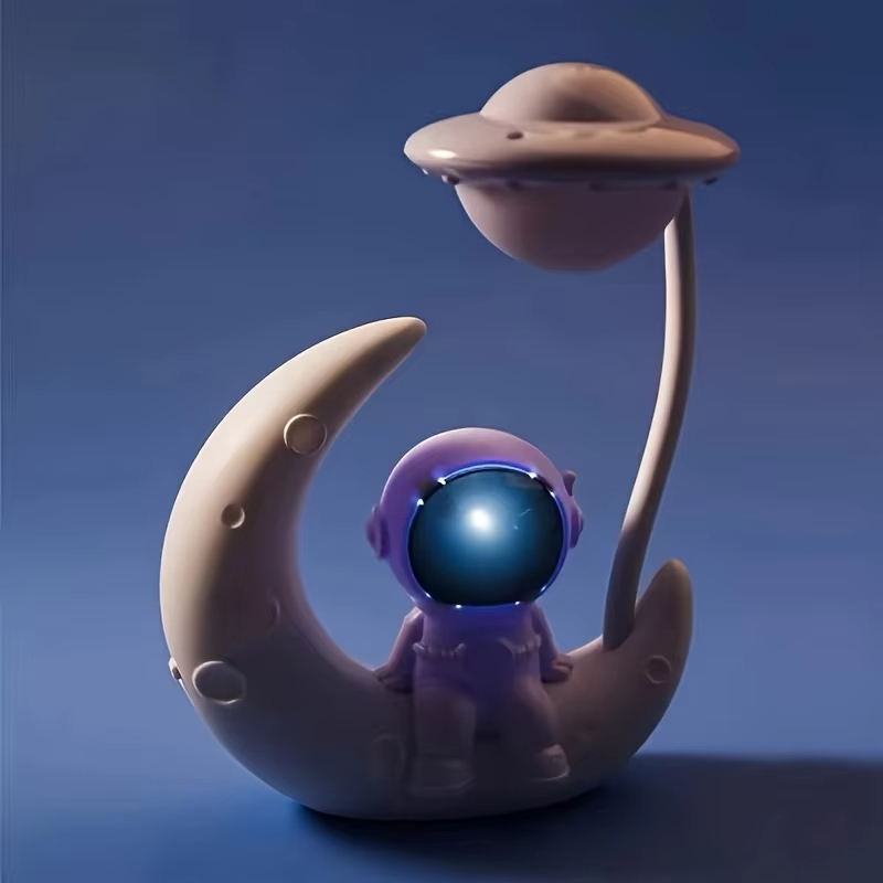 Moon Astronaut LED Nightlight Mimarta