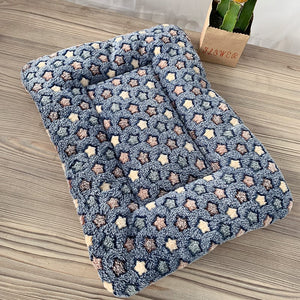 Winter Pet Warm Sleeping Pad Mimarta