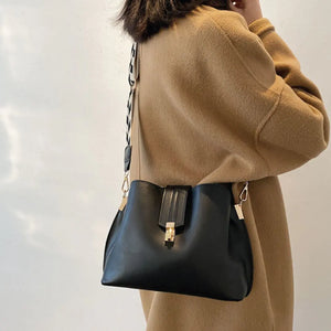 Checkered Shoulder Bag Rieworkes