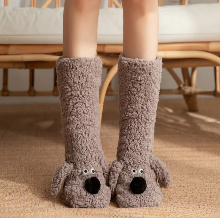 Women’s Plush Dog Socks Mimarta
