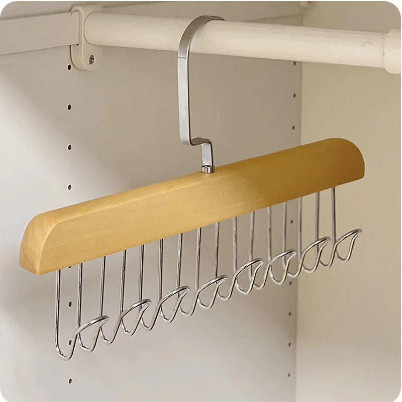 Multi-hook Clothes Hanger Rieworkes