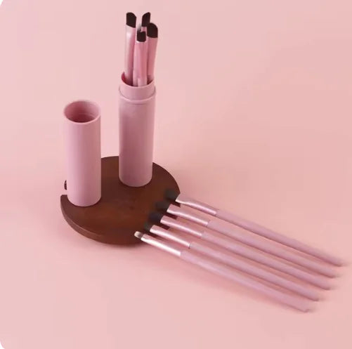 Essential Makeup Brush Set Rieworkes