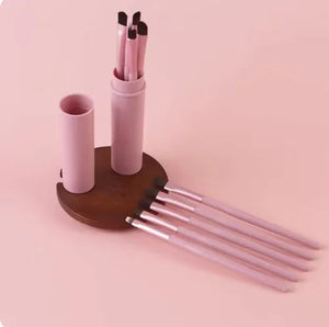 Essential Makeup Brush Set Rieworkes