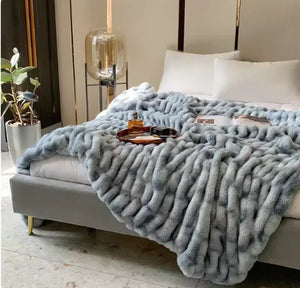 Luxury Faux Rabbit Fur Winter Blanket Rieworkes