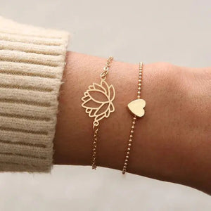 5 - piece Bohemian Shell Moon Charm Bracelet Set for Women - Rieworkes