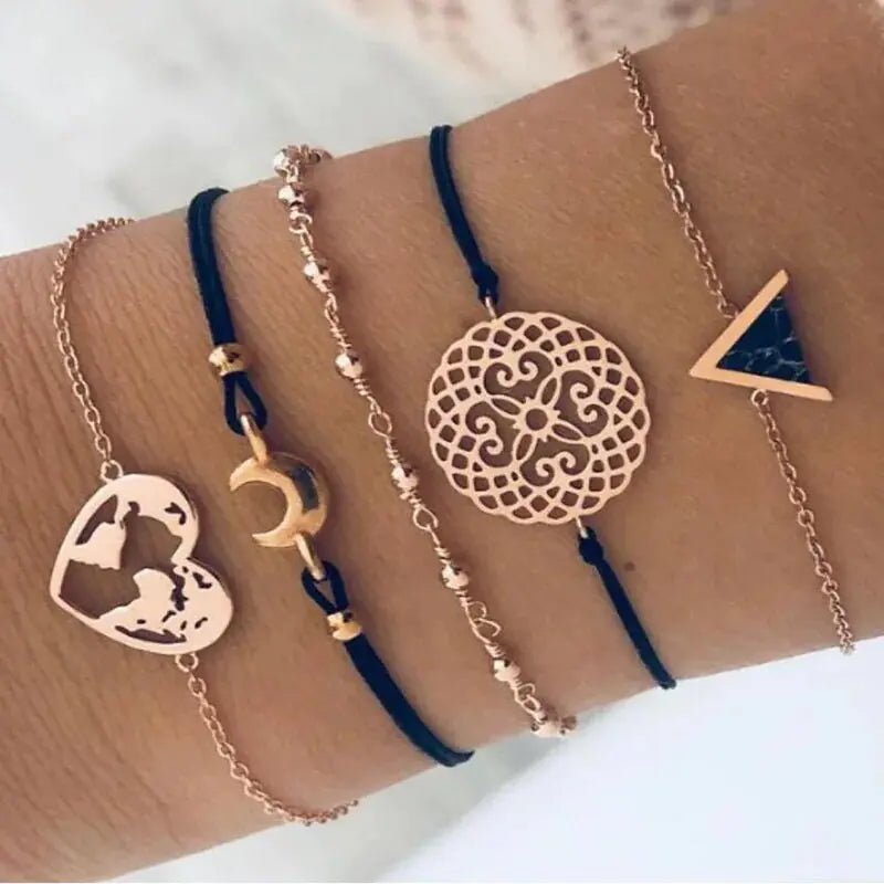 5 - piece Bohemian Shell Moon Charm Bracelet Set for Women - Rieworkes