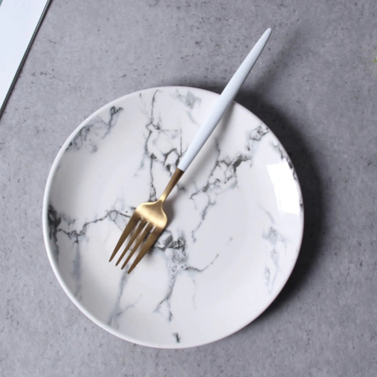 Marble Round Plate 6" Rieworkes