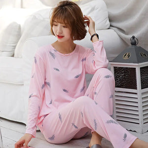 Women's Long-Sleeved Pajama Set in Cute Design Mimarta