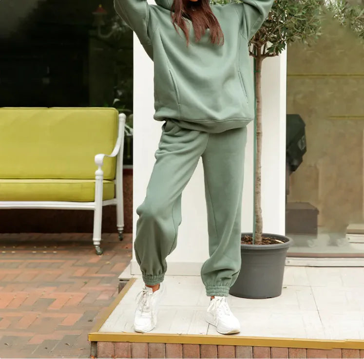 Cozy Hooded Plush Sweatshirt for Women – Casual Sportswear Rieworkes