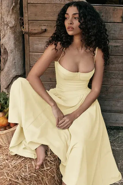 Elegant Spaghetti Strap Midi Rieworkes