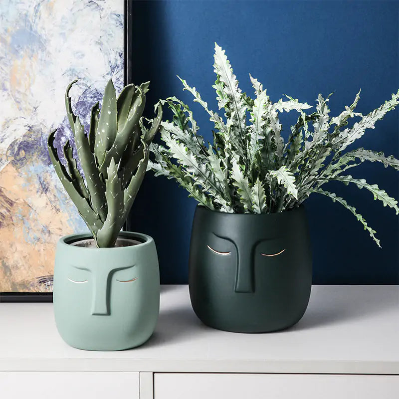 Ceramic Face Living Room Vase Rieworkes