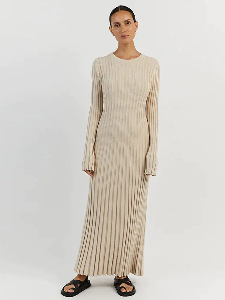 Ribbed Knit Maxi Dress: Elegant Autumn Style Rieworkes