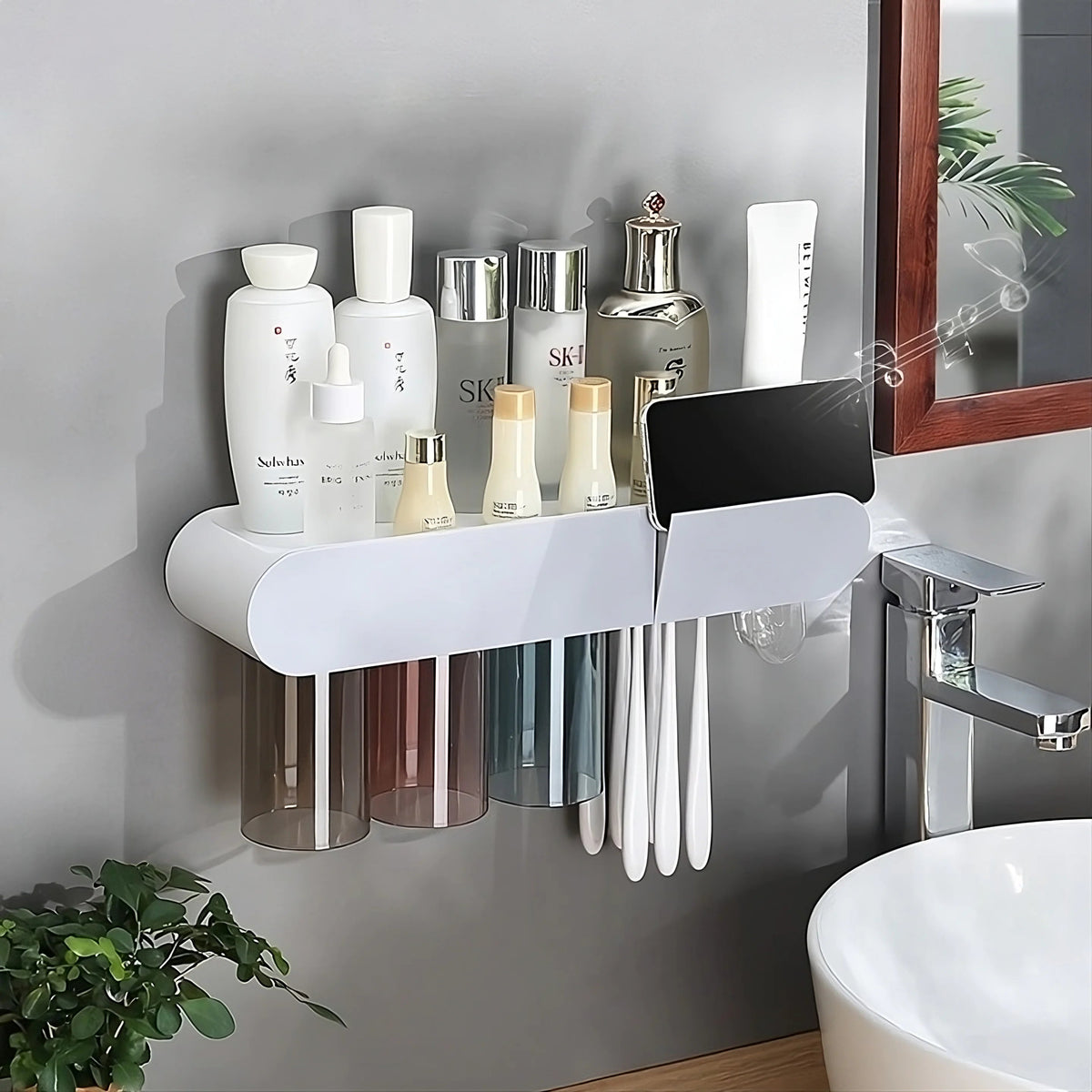 Convenient Toothbrush and Cosmetics Organizer Rieworkes