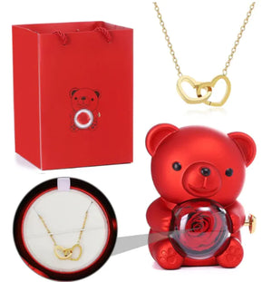 Lux Clover Necklace in Gift Box Rieworkes