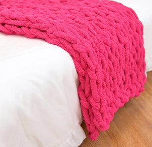 Chunky Knitted Blanket Rieworkes