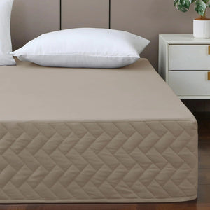 King Bed Skirt-Box Spring Cover with 14 Inch Tailored DropWrinkle and Fade Resistant Hotel Wrap Around Bed SkirtsBed Frame Cover (Checkered Light Khaki King) Rieworkes