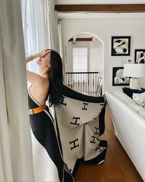 Luxury H Blanket & Pillows Rieworkes