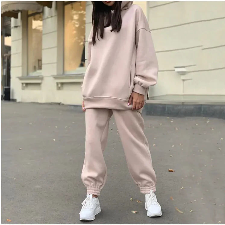 Cozy Hooded Plush Sweatshirt for Women – Casual Sportswear Rieworkes