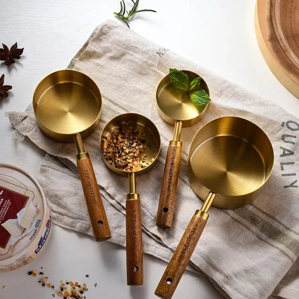 Wooden Handle Stainless Steel Measuring Cups Set Rieworkes