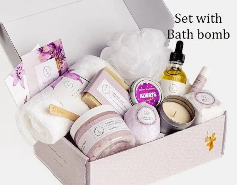 Lizush All Natural Lavender Gift Box with Bath Bomb and Shower Steamer - bath & body products Rieworkes