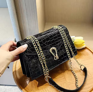 Luxury Chain Detail PU Leather Messenger Bag Rieworkes