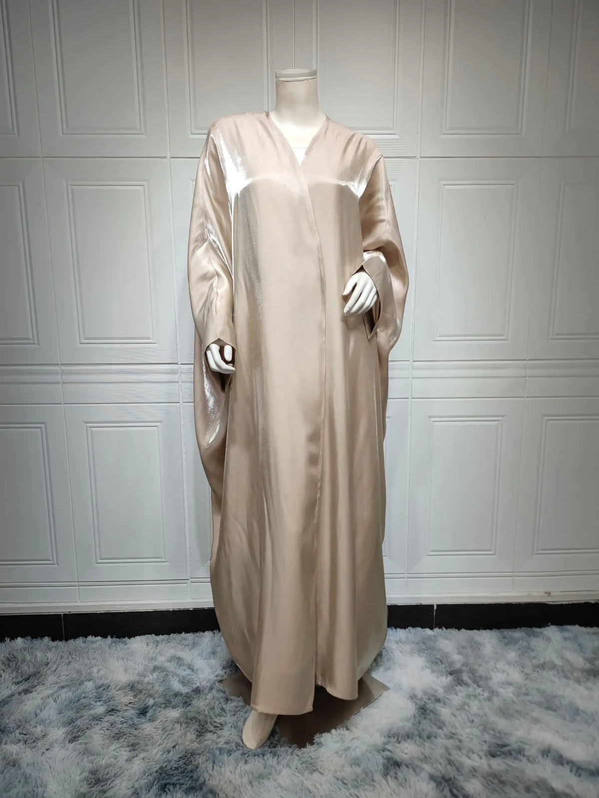 Elegant Muslim Satin Robe for Women Mimarta