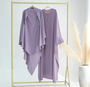 Crew-neck Batwing Sleeve Robe Mimarta