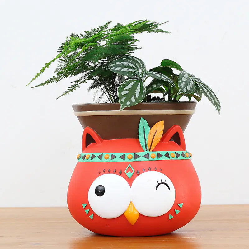 Wall-Mounted Planter and Vase Mimarta