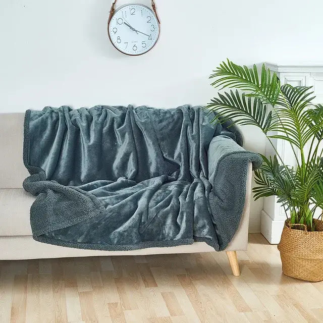 Romantic Couple Winter Blanket Rieworkes