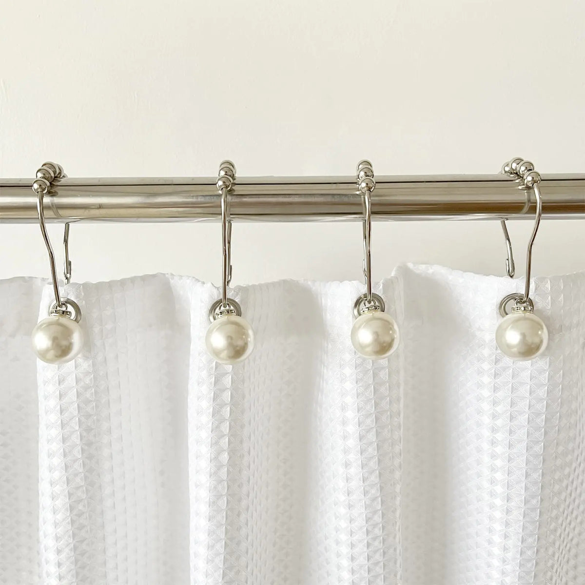 12PCS Decorative Shower Curtain Hooks Elegant Pearl Shower Curtain Rings Ivory Artifical Pearl and Rustproof Metal Shower Hooks for Bathroom Shower Curtain Hangers Mimarta